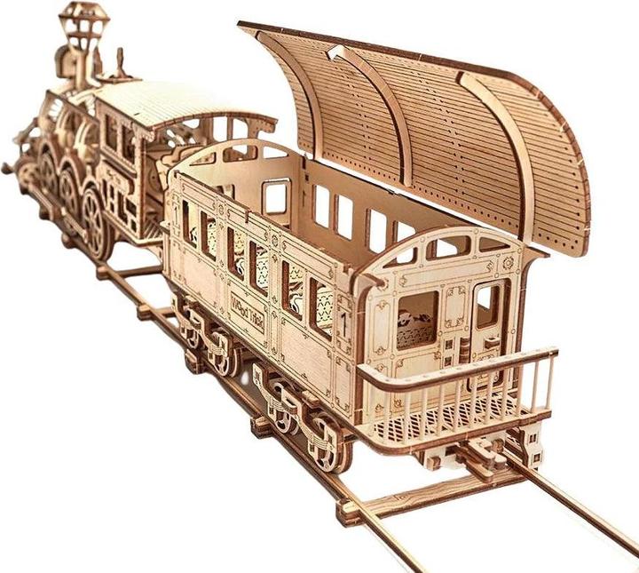 Actual product image Wood Trick Locomotive R17