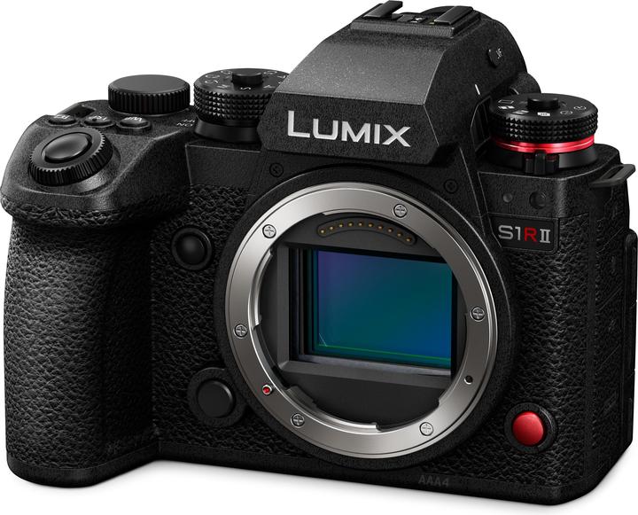 Image du produit Panasonic Lumix S1RII (44.30 Mpx, Plein format)