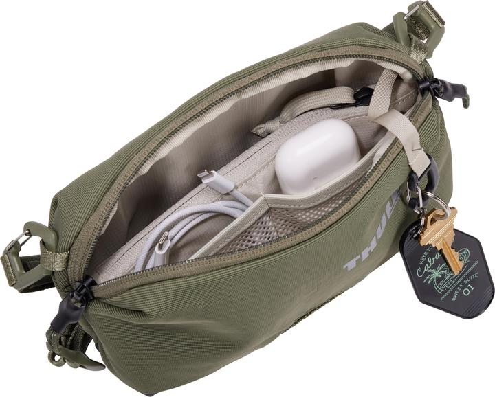 Actual product image Thule Paramount Crossbody 2L - Soft Green