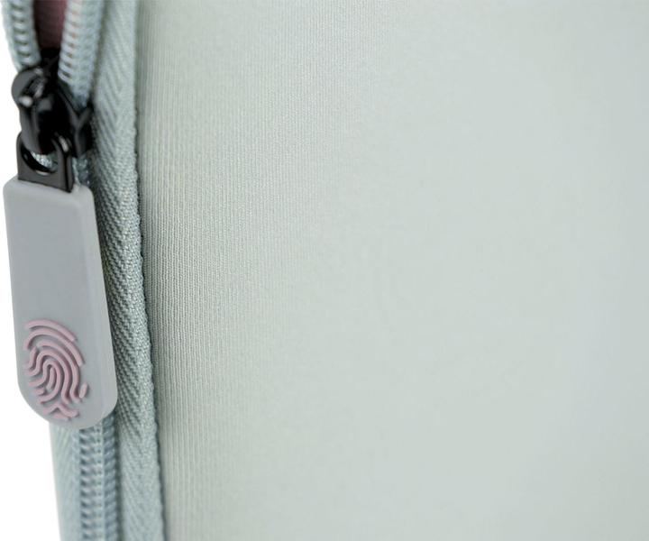 Actual product image Mobilis Skin (14", Universal)