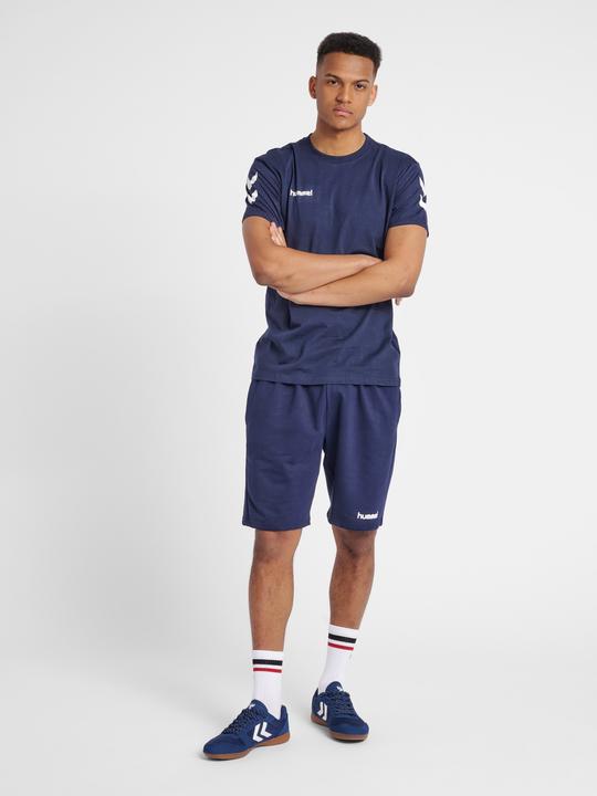 Actual product image hummel Go Cotton Bermuda Shorts (L)