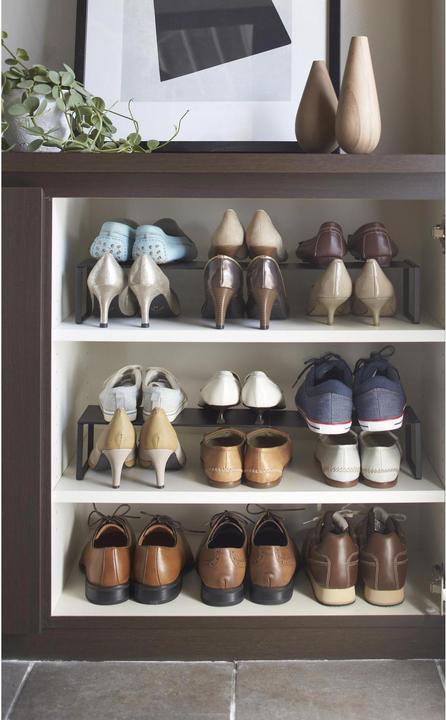 Produktbild Yamazaki Ausziehbares Schuhregal FRAME (60 x 12 x 10 cm)