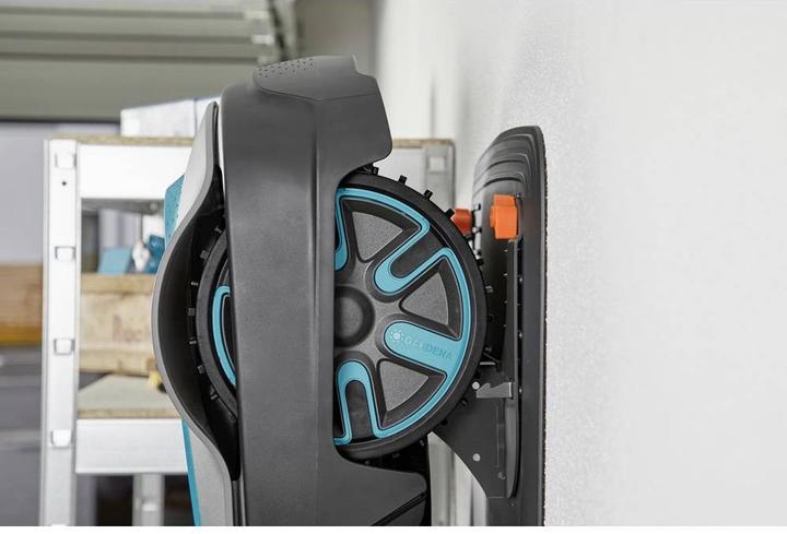 Actual product image Gardena Wall mount (Mowing robot, Garden machinery storage)