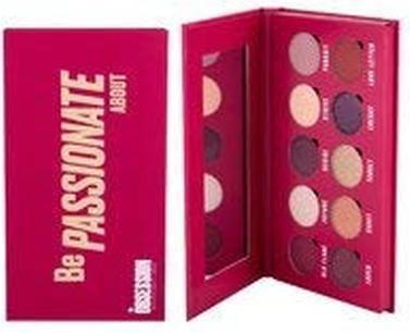 Immagine prodotto Makeup Obsession Essere appassionati di