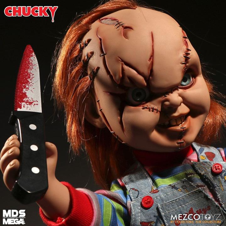 Immagine prodotto Mezco Toys Bambole morte viventi: Chucky la bambola assassina - Bambola parlante