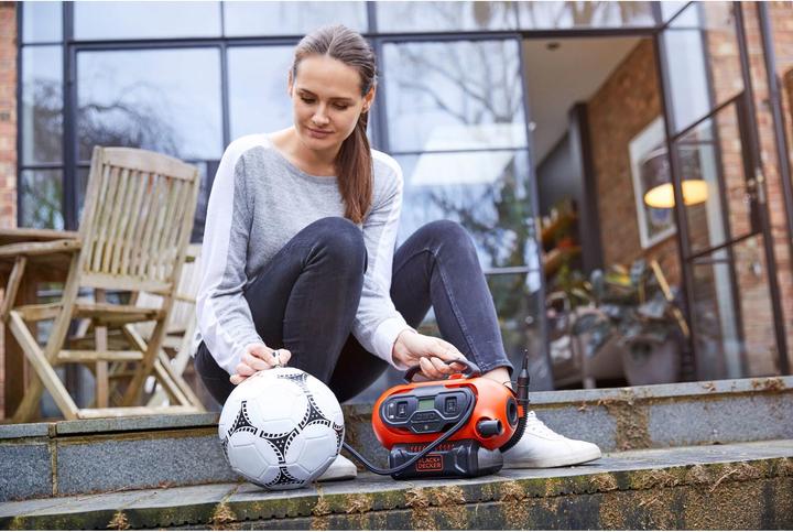 Actual product image Black & Decker Compressor (11 bar, 160 l)