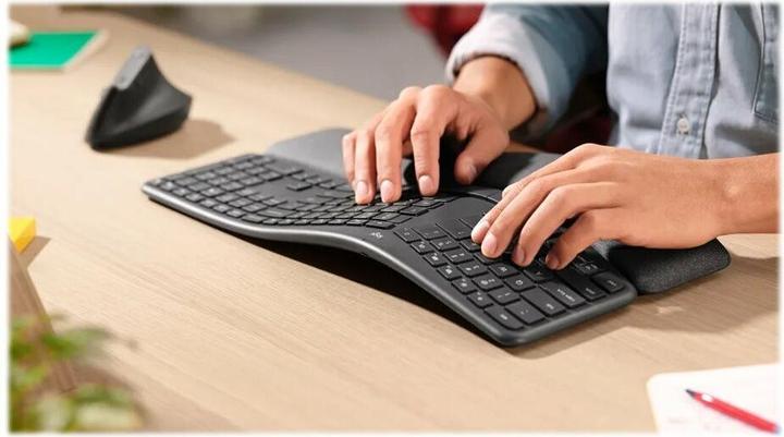 Image du produit Logitech Ergo K860 (ING. Int., Sans fil)