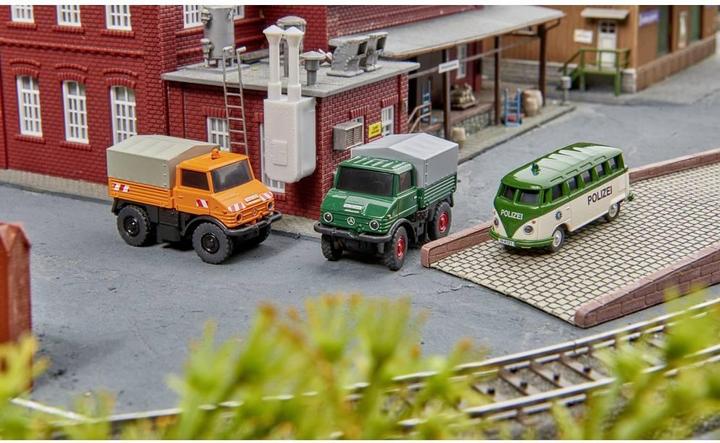 Produktbild Carson Unimog U400 Kommunal (RTR Ready-to-Run)