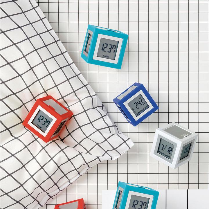 Actual product image Lexon Cubissimo alarm clock