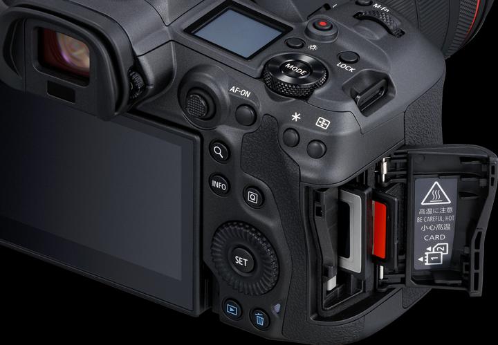 Immagine prodotto Canon EOS R5 Kit (24 - 105 mm, 45 Mpx, Full frame / FX)