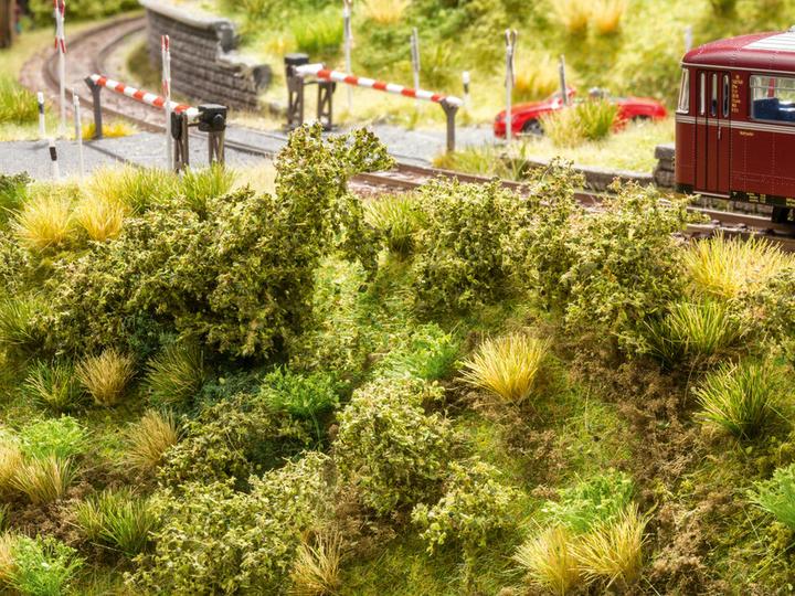 Produktbild Noch Bahndammbewuchs 23102