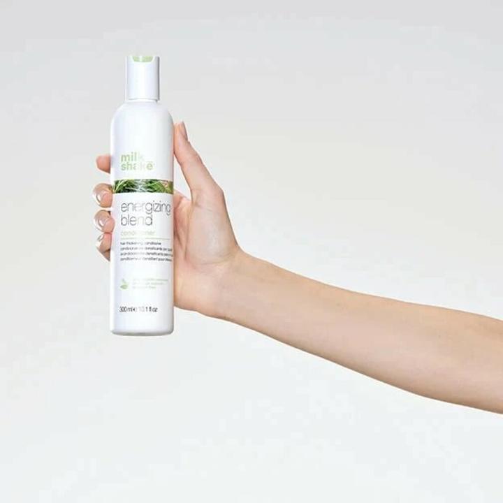 Actual product image Milk_Shake Energizing Blend Conditioner 300 ml (300 ml)