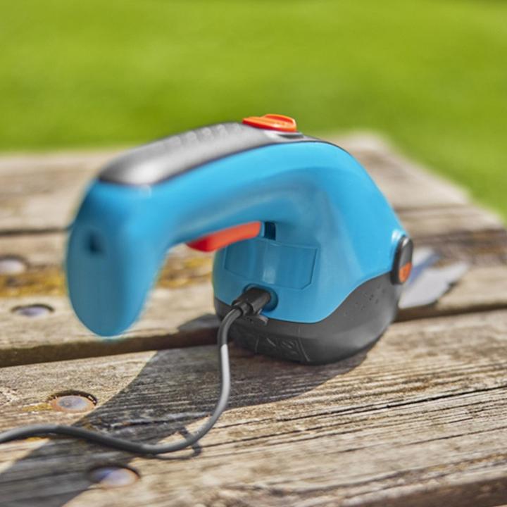 Produktbild Gardena ClassicCut Li (Akkuheckenschere)