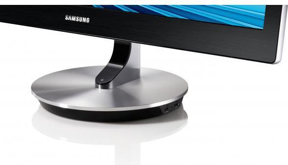 Samsung SyncMaster S27B971D (2560 x 1440 pixels, 27")