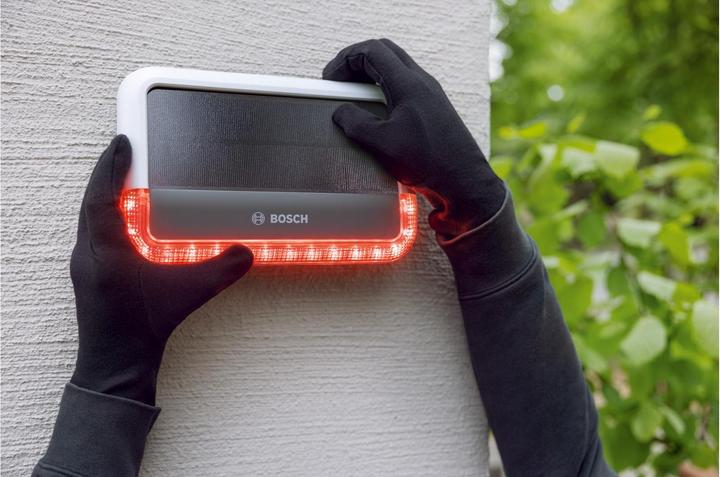 Actual product image Bosch Smart Home Outdoor siren