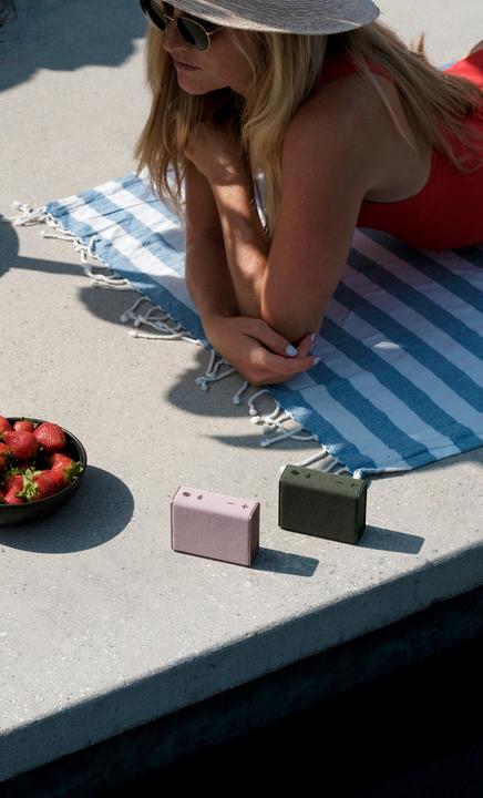 Actual product image Urbanista Sydney (5 h, Rechargeable battery operated)