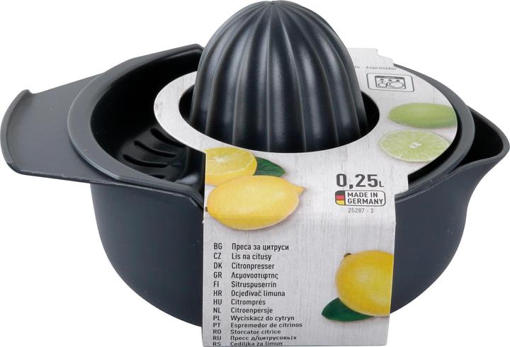 Actual product image Fackelmann Lemon squeezer