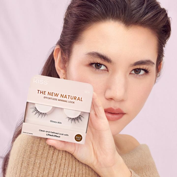 Actual product image KISS Lash The New Natural Glowy Skin (Artificial eyelashes)