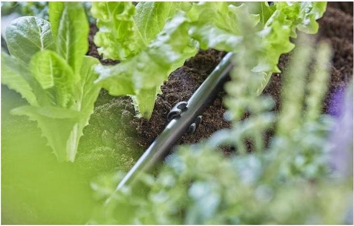 Produktbild Gardena Micro-Drip-System (Tropfschlauch + Tropfrohr)