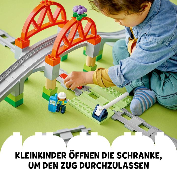 Actual product image LEGO Railway bridge and rails - extension set (10426)