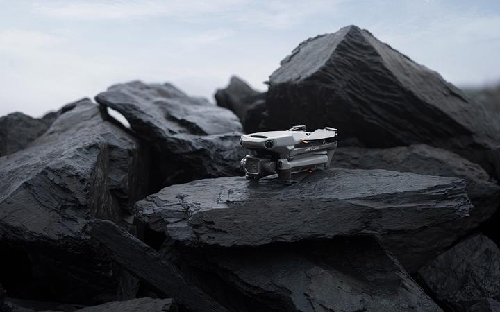 Image du produit DJI Mavic 3 Classic (drone seul) (46 min, 895 g, 20 Mpx)