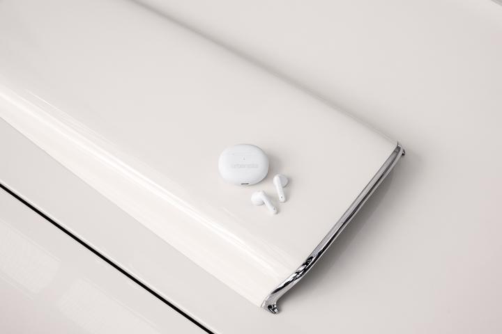 Actual product image Urbanista Austin (No noise cancelling, 20 h, Cable)