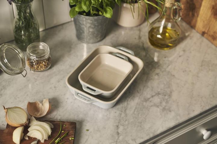 Actual product image Staub 2-piece ceramic oven mould set