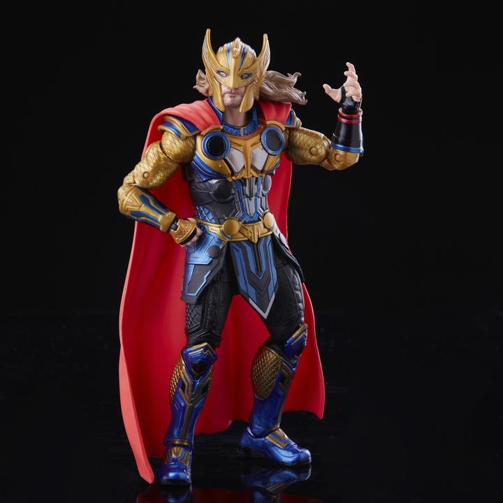 Produktbild Hasbro Marvel Legends Thor: Love and Thunder 15 cm grosse Thor Action-Figur zum Sammeln, 3 Accessoires