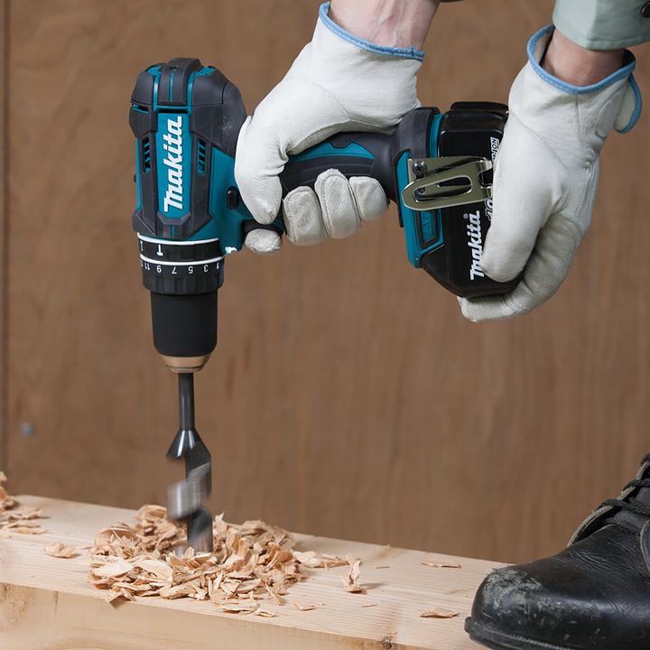 Actual product image Makita DHP482RF (Rechargeable battery operated)