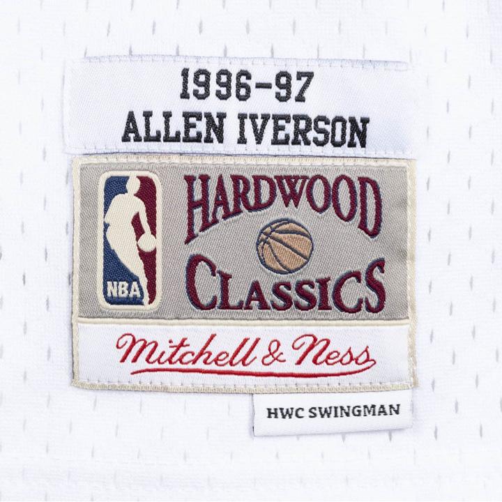Image du produit Mitchell & Ness Swingman Jersey Philadelphia 76Ers Allen Iverson 9697 (S)