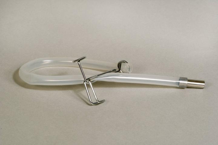 Immagine prodotto Krüger Tubo di scarico con fascetta, per spremiagrumi in acciaio inox da 9 litri 761262