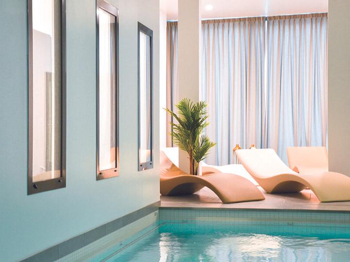 Actual product image Smartbox For an exceptional mum: pure relaxation with spa access or massage (1 pers.)