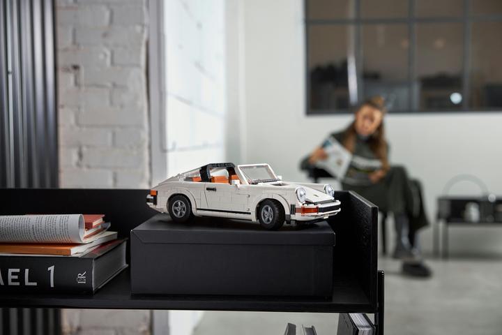 Immagine prodotto LEGO Porsche 911 (10295, LEGO Creator Expert, Set LEGO rari)