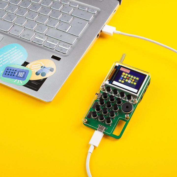 Produktbild CircuitMess Chatter - Messenger - Elektronik Bausatz