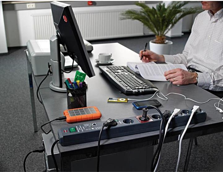 Actual product image Brennenstuhl Secure-Tec (8 x, CEE 7/7, 3 m)