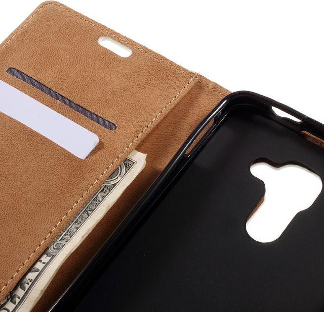 Actual product image MU Style Leather case with USA flag and cat (DTEK60)