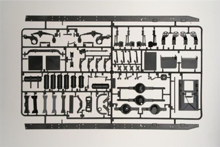 Actual product image Italeri Peterbilt 378 Long Hauler