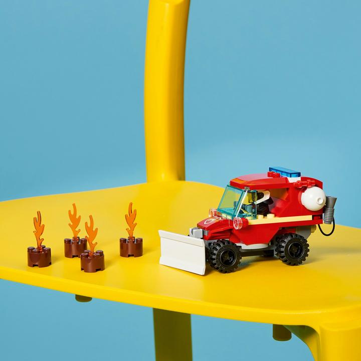 Produktbild LEGO Mini-Löschfahrzeug (60279, LEGO City)