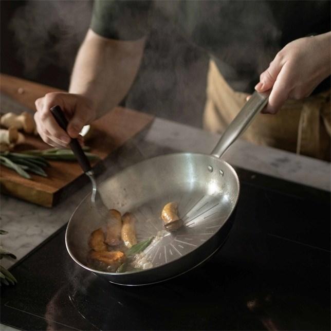 Actual product image Fiskars All Steel Pure (24 cm, Frying pan, Stainless steel)