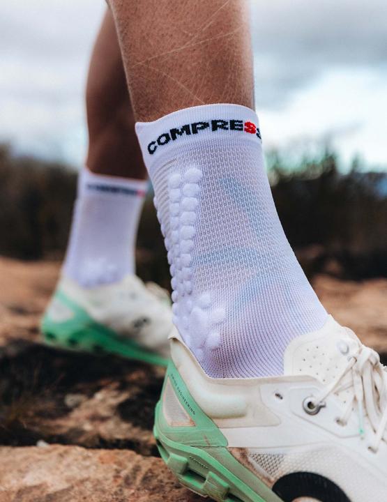 Actual product image Compressport Pro Racing Socks v4.0 Trail (39 - 41)