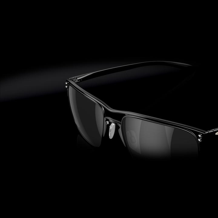 Produktbild Oakley Holbrook Ti
