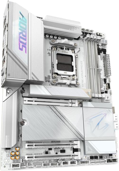 Produktbild Gigabyte X870E AORUS PRO ICE (AM5, AMD X870E, ATX)
