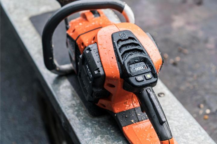 Actual product image Husqvarna 540i XP (Battery chain saw)