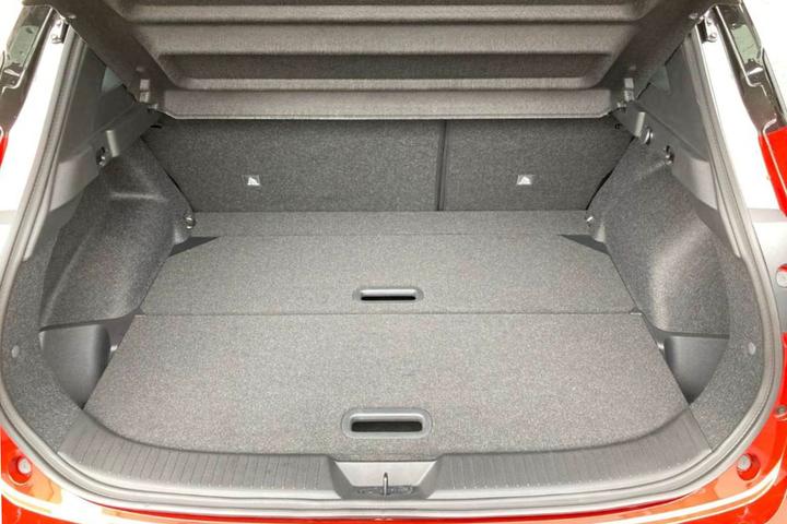 Image du produit Aristar Bac de coffre pour Nissan Qashqai Mild Hybrid (N-Connecta, Tekna, Tekna+) de 2021 à aujourd'hui