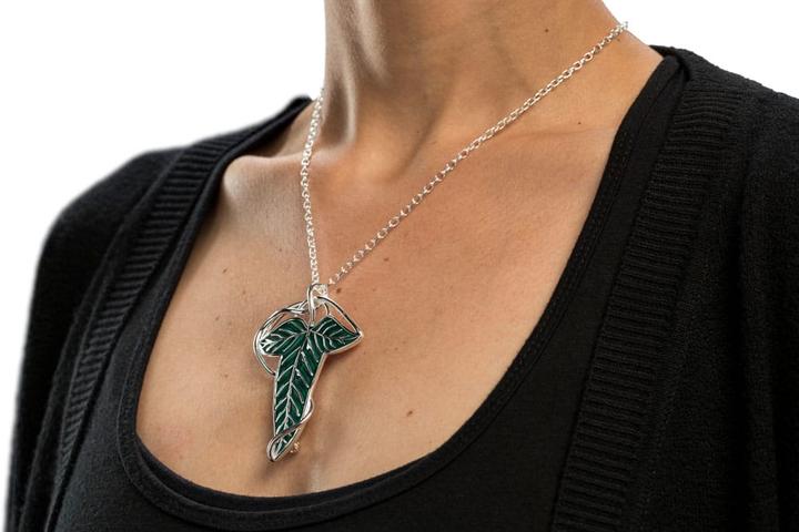 Produktbild Weta Workshop Le Seigneur des Anneaux réplique 1/1 broche & collier argent feuille de la Lórien