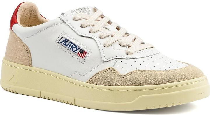 Actual product image Autry Medalist Low Man (41)