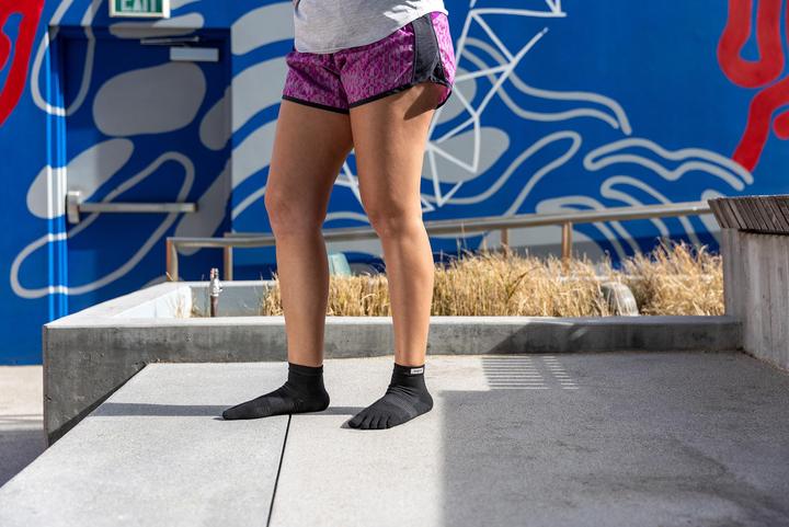 Immagine prodotto Injinji Esegui una mini-crew leggera (45, 46, 47)