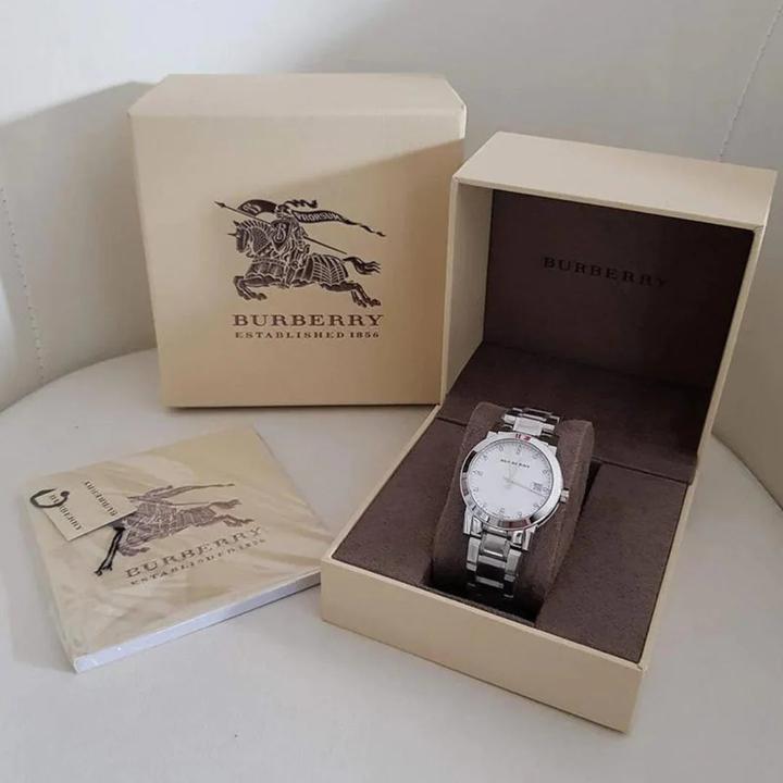 Produktbild Burberry The Classic (Swiss Made, 34 mm)