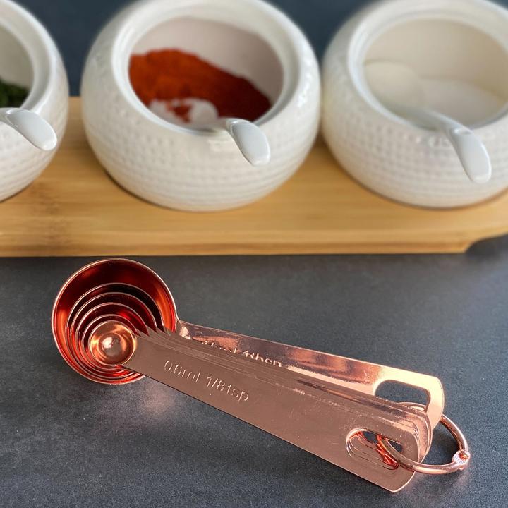 Actual product image Intirilife 6-piece measuring spoon set