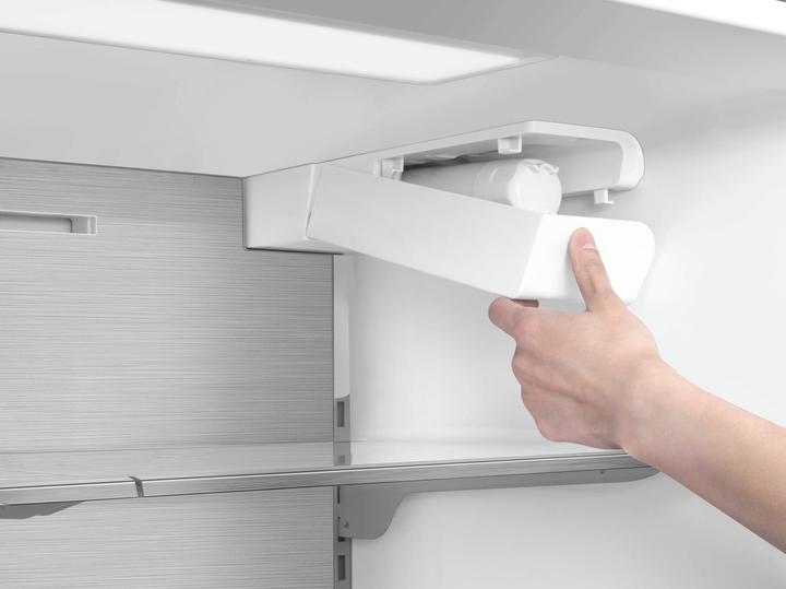 Produktbild Hisense Kühlschrank für 2 Türen RF793N4SASE (612 l)